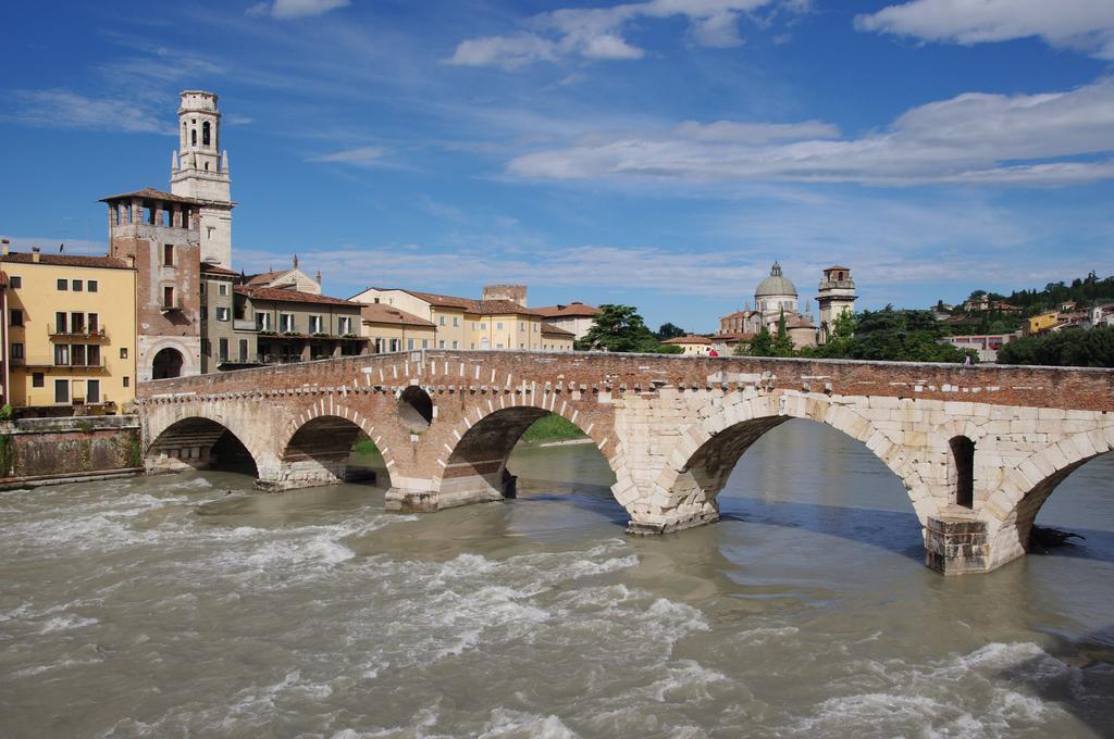 Cento Passi Dall' Arena Hotell Verona Exteriör bild
